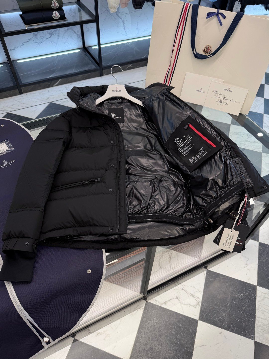 Moncler hooded down jacket for skiing with down filling 111205 - Image 5