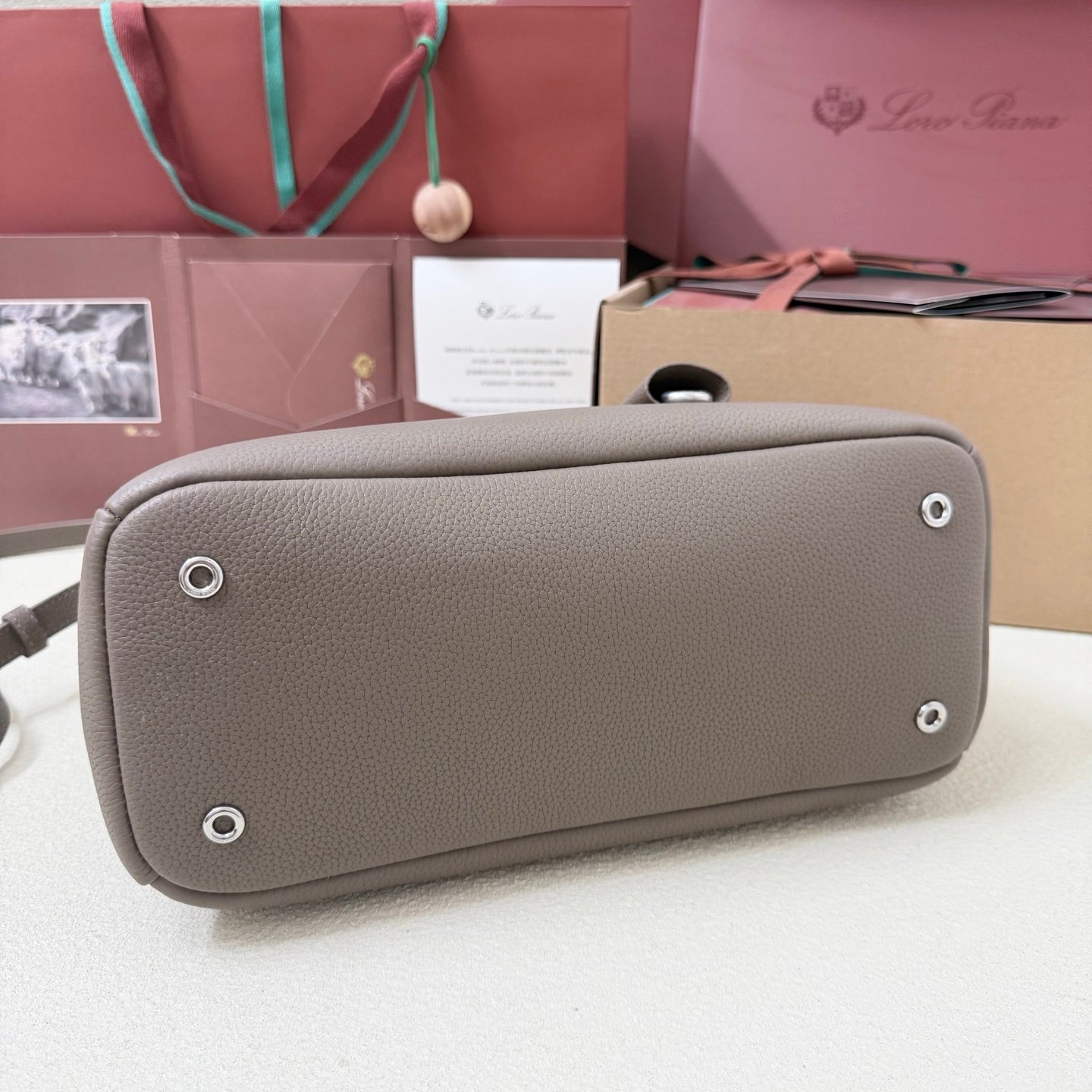 Loro Piana L19 Handbag L111302 - Image 9