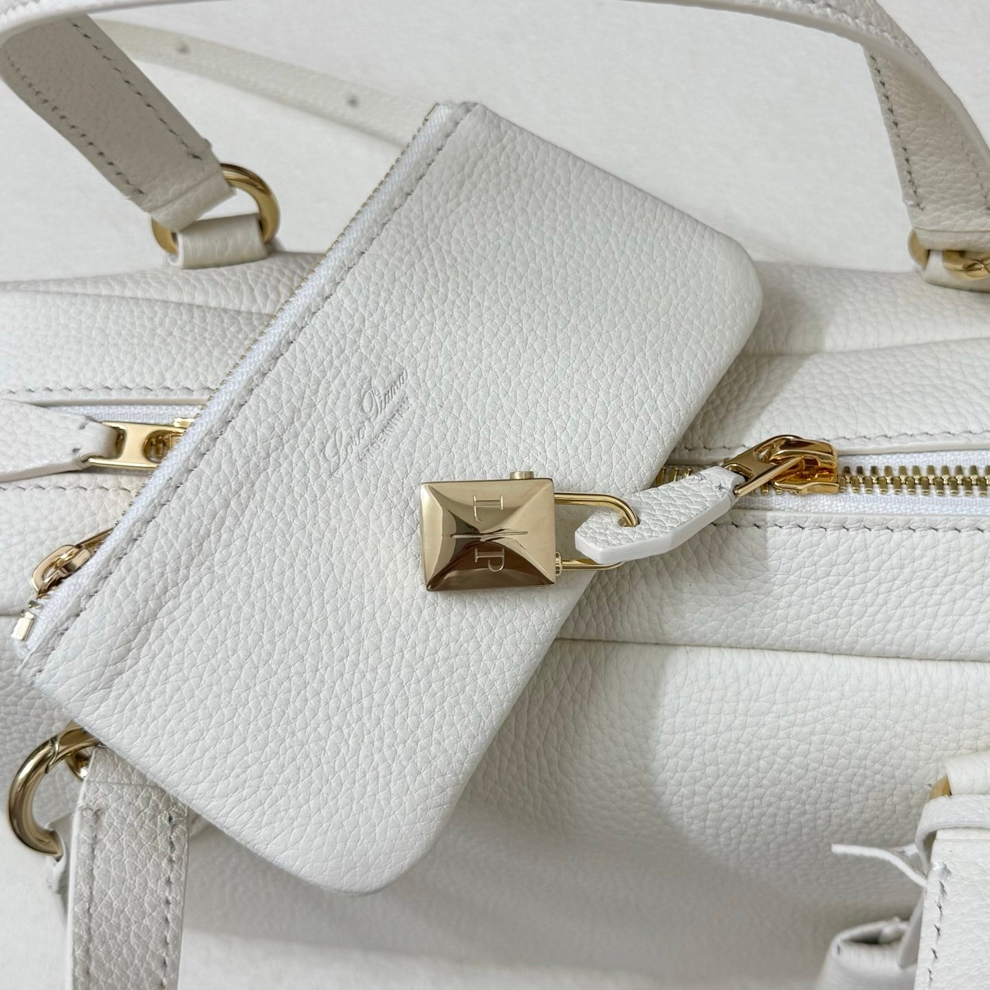 Loro Piana L19 Handbag L111302 - Image 11