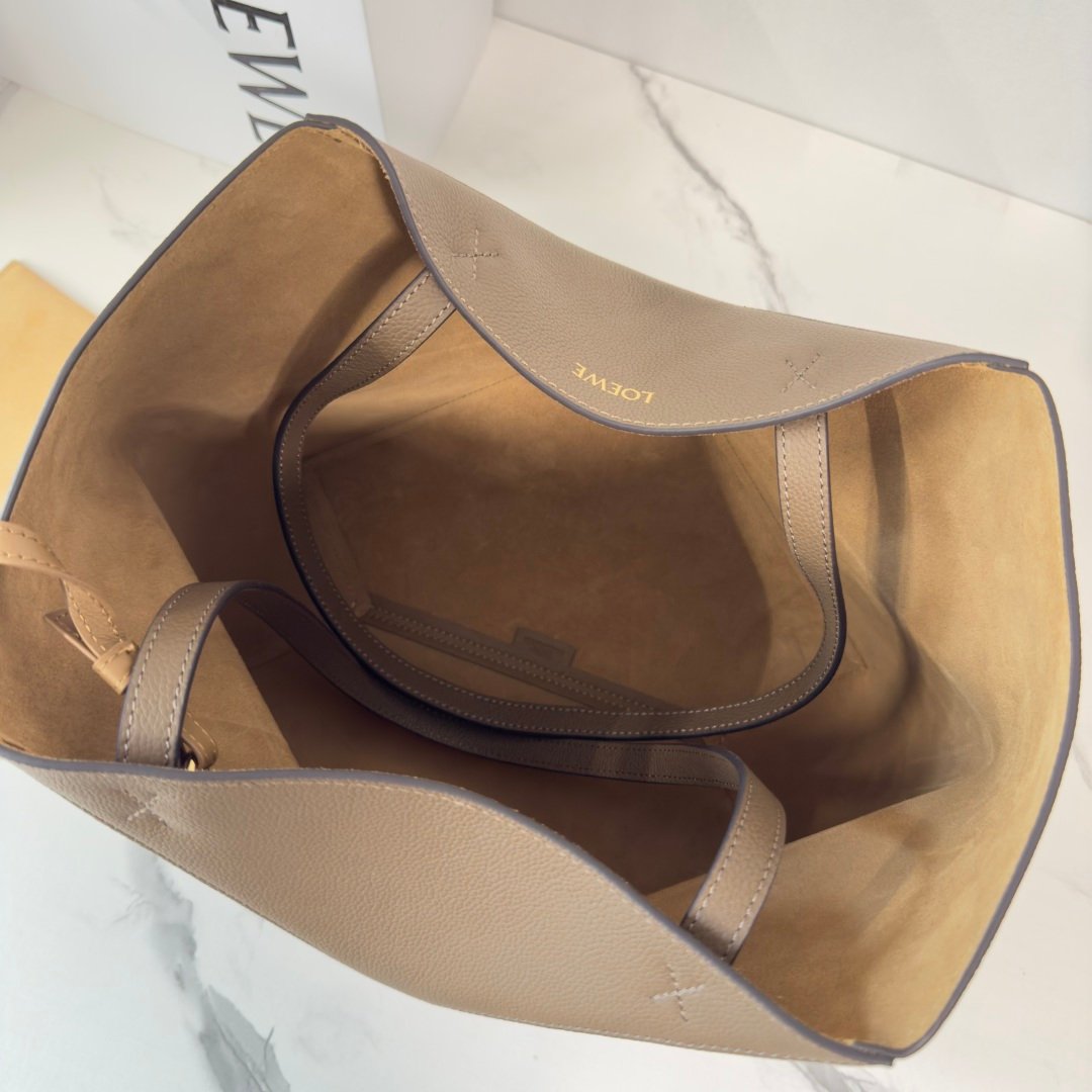 Loewe Puzzle Fold Medium Tote Bag L111304 - Image 6