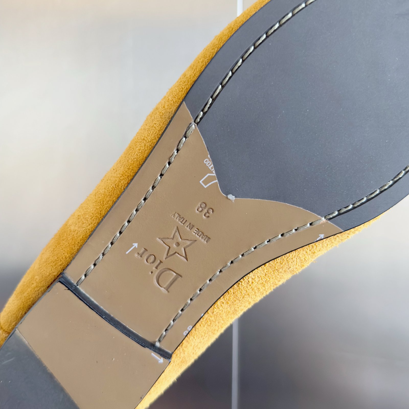 Dior Mule Suede Goatskin L111402 - Image 4