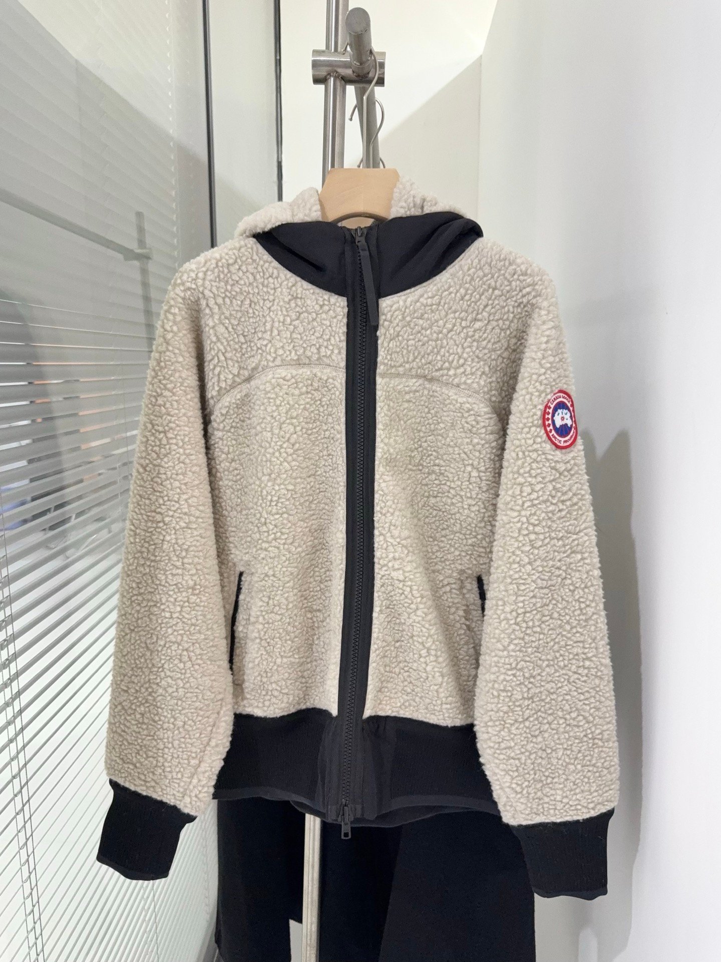 Canada Goose Simcoe Oversized Fleece Hoody D111405 - Image 2