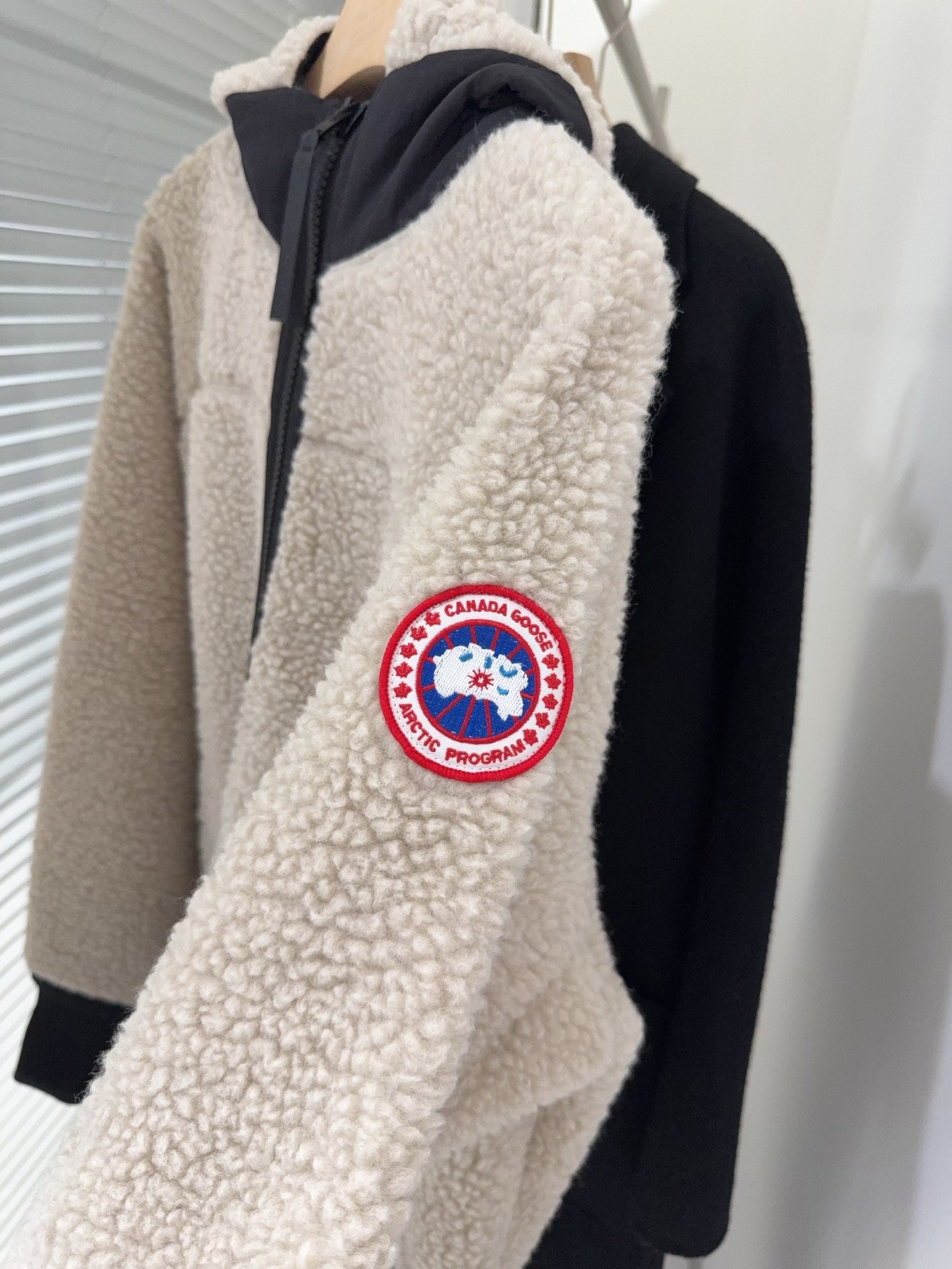 Canada Goose Simcoe Oversized Fleece Hoody D111405 - Image 6