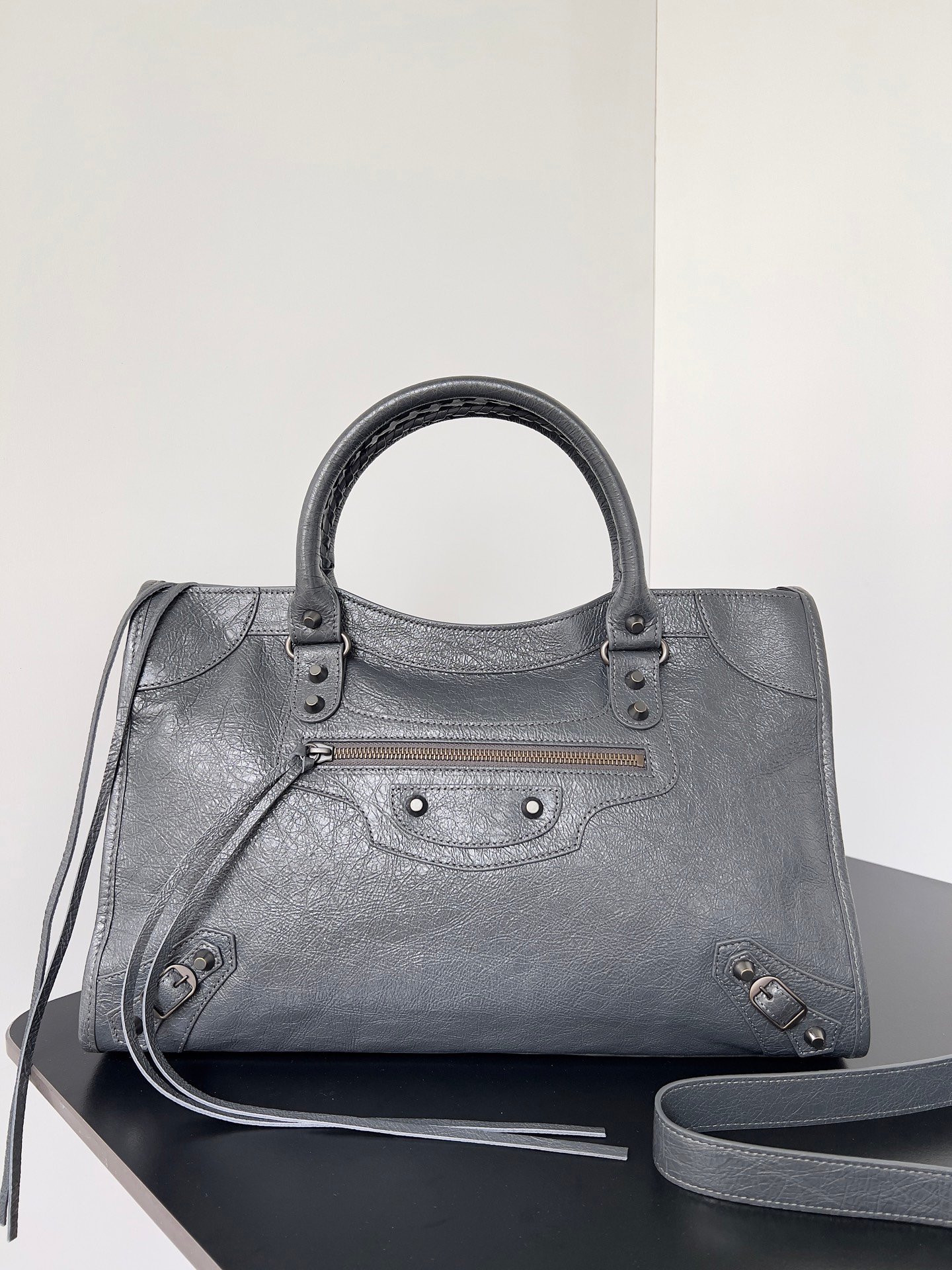 Balenciaga Le City Handbag L111803 - Image 6