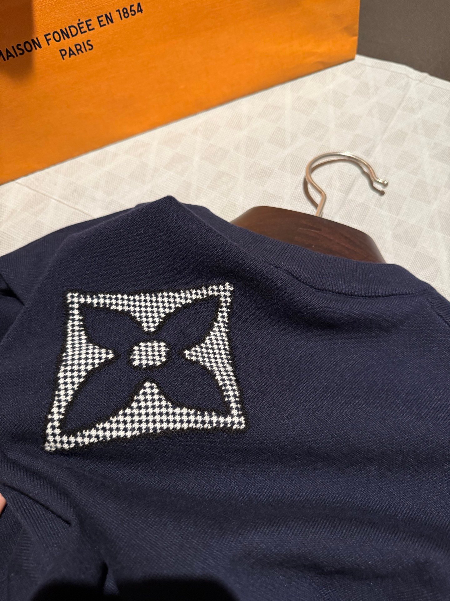 Louis Vuitton Monogram Short-Sleeved Knitted Crewneck 111903 - Image 7