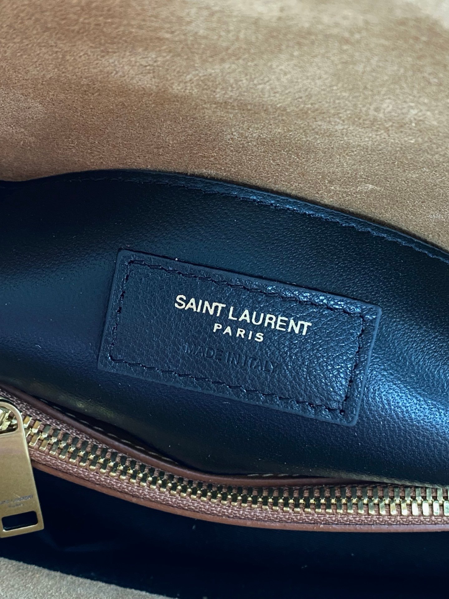 Saint Laurent - Collège Medium suede shoulder bag L112002 - Image 9