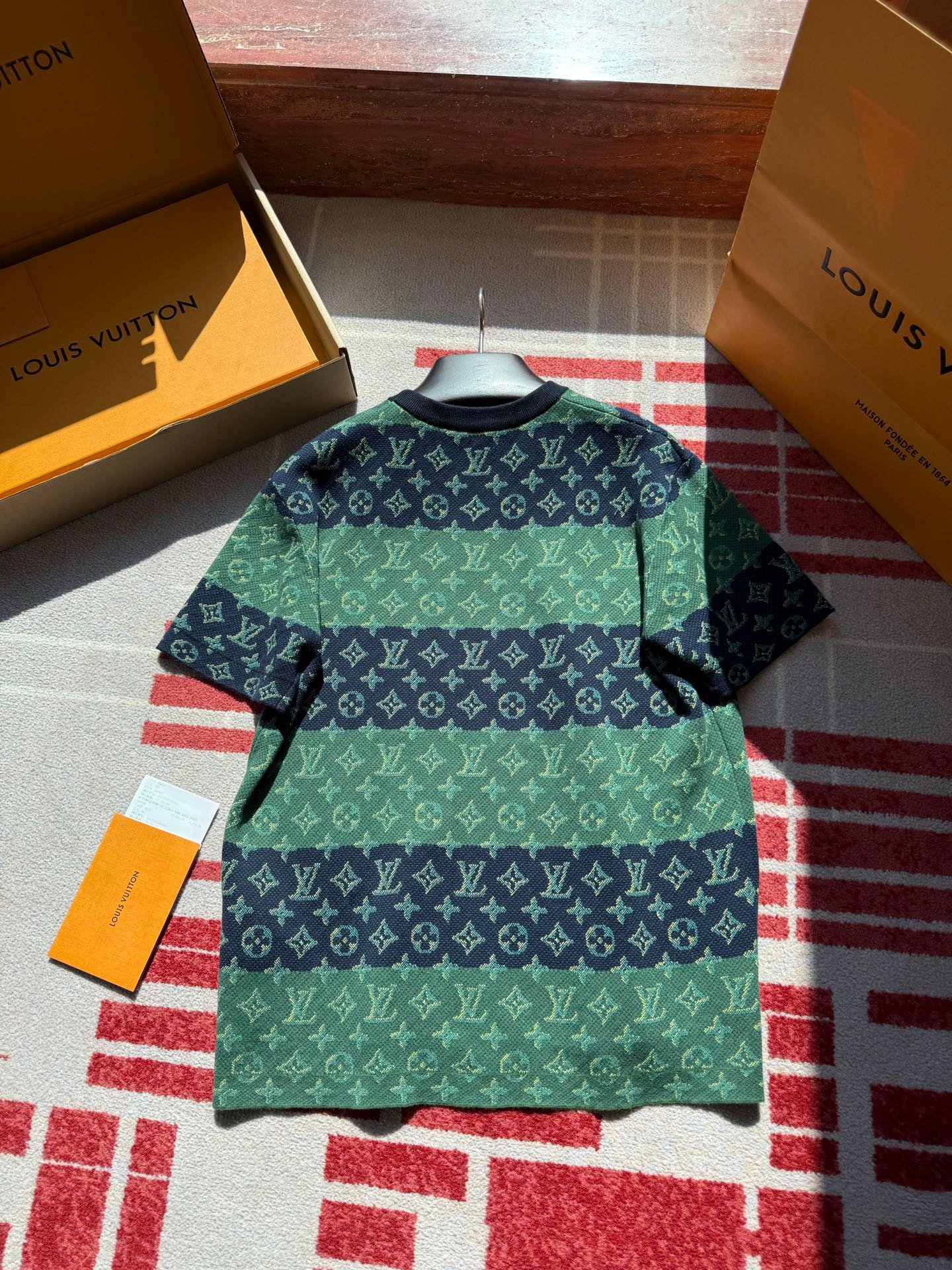 Louis Vuitton T-shirt D112005 - Image 3