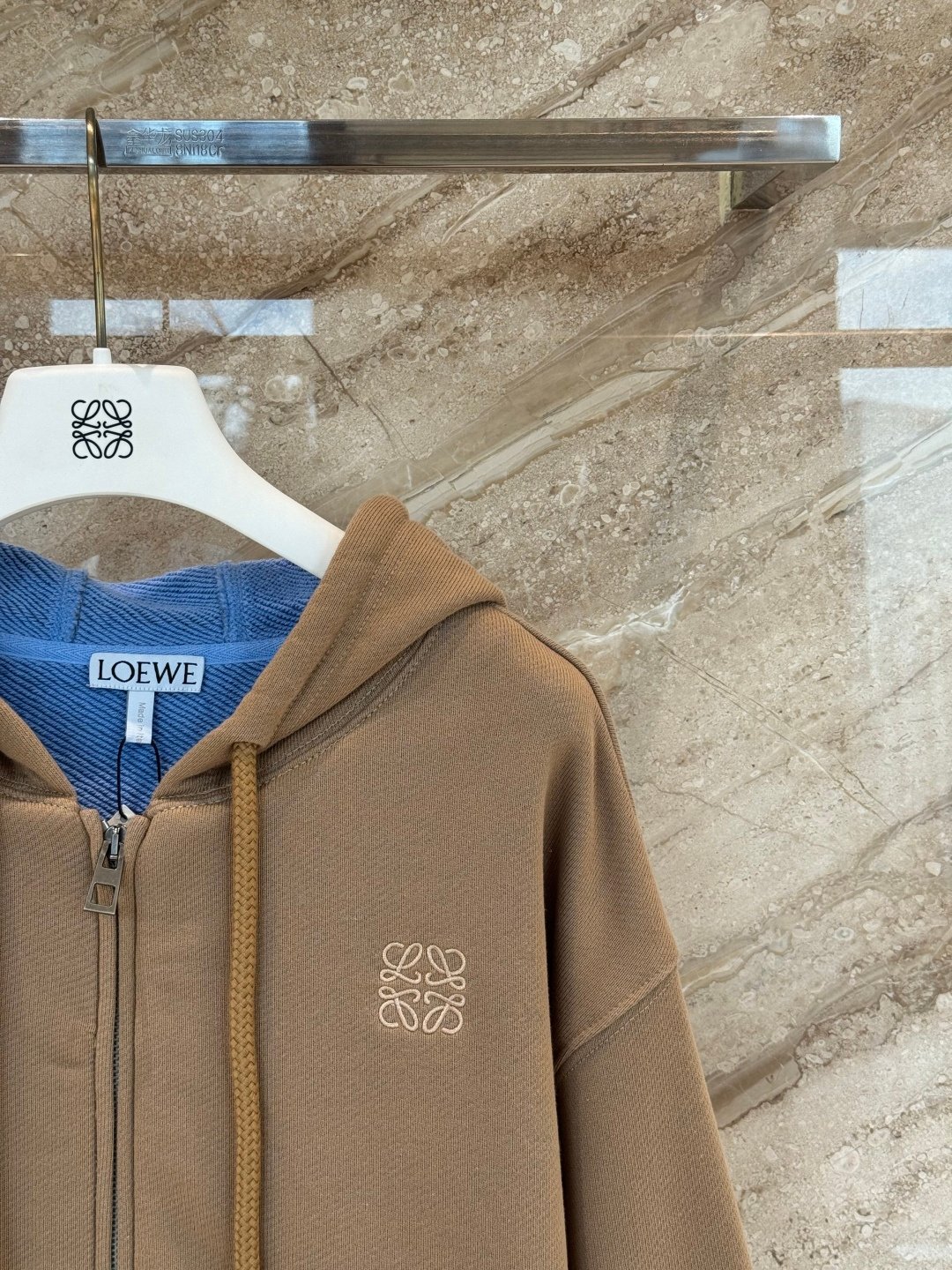 Loewe brown zipper hooded sweatshirt D112103 - Image 4