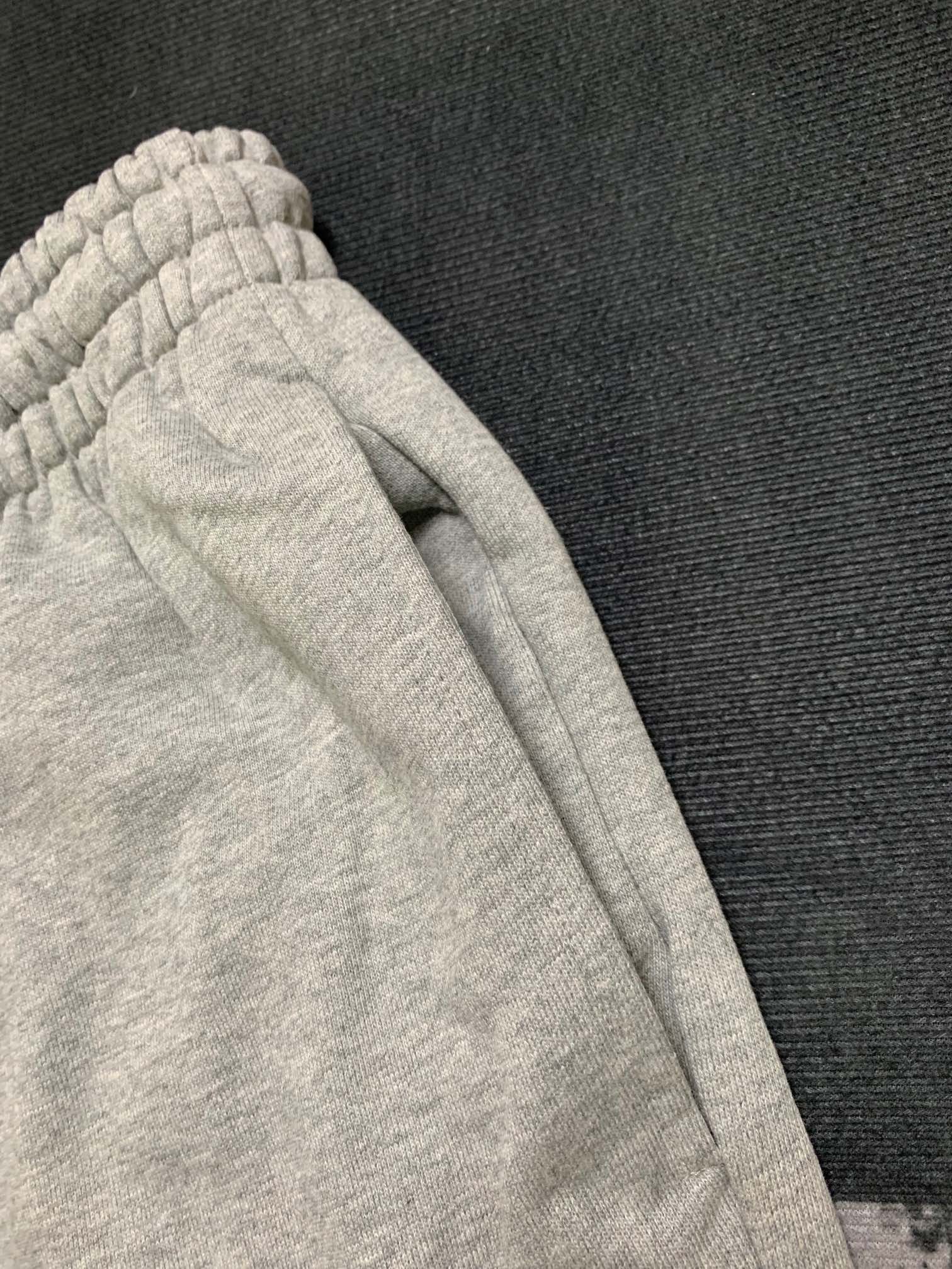 Burberry sport pants 112109 - Image 7