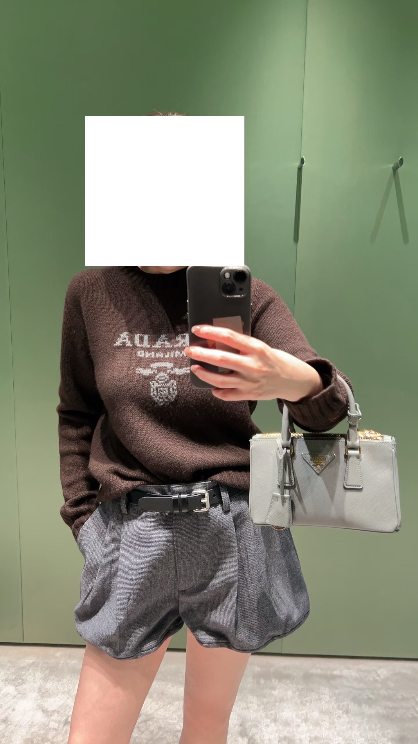 Prada wool and cashmere crewneck sweater D112202 - Image 9