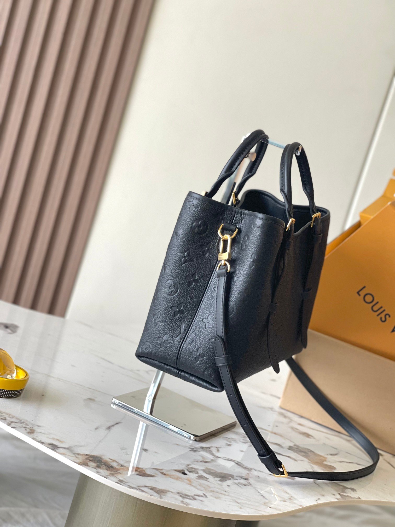 Louis Vuitton Babylone PM Handbag L112404 - Image 3
