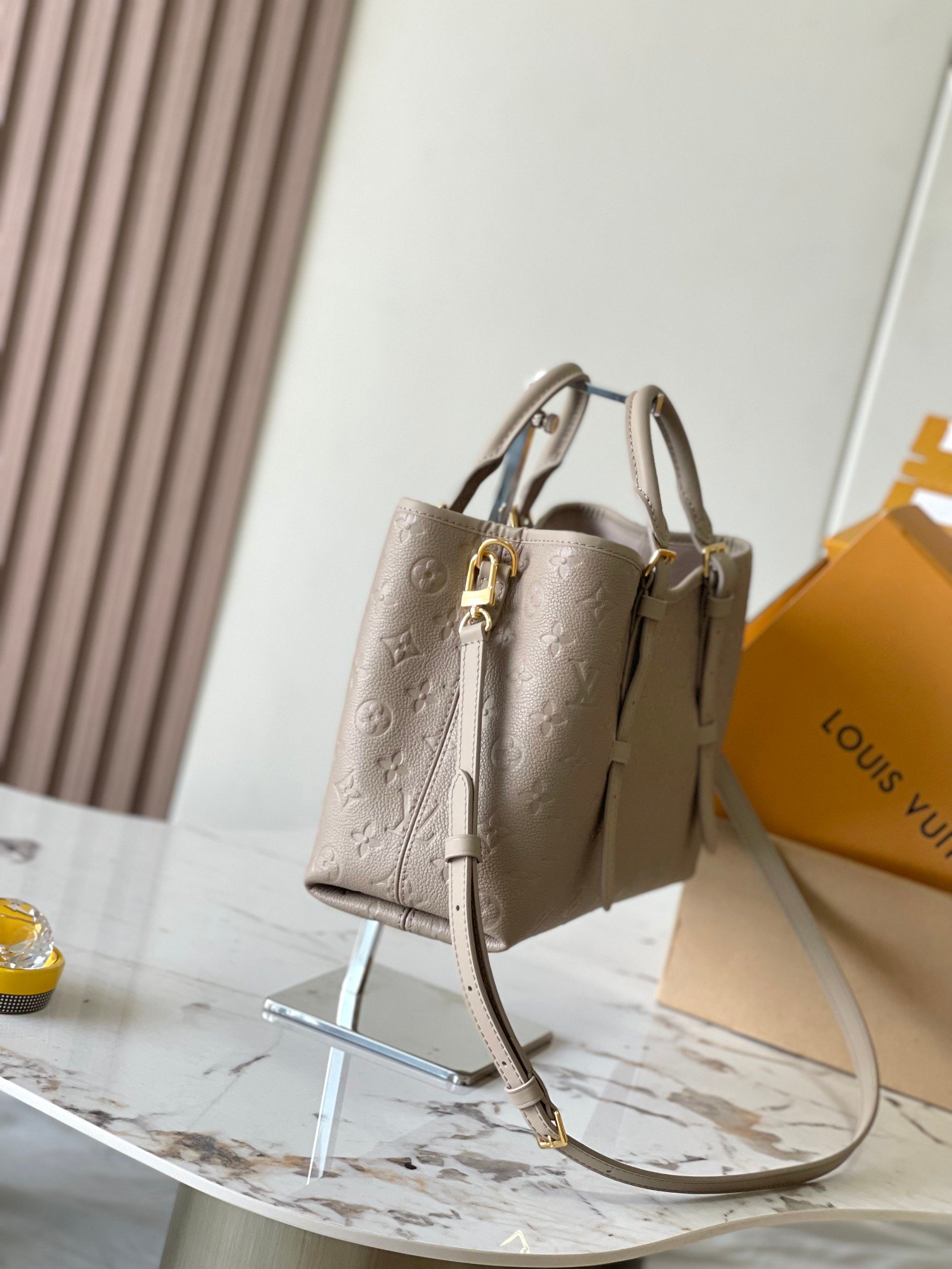Louis Vuitton Babylone PM Handbag L112404 - Image 11