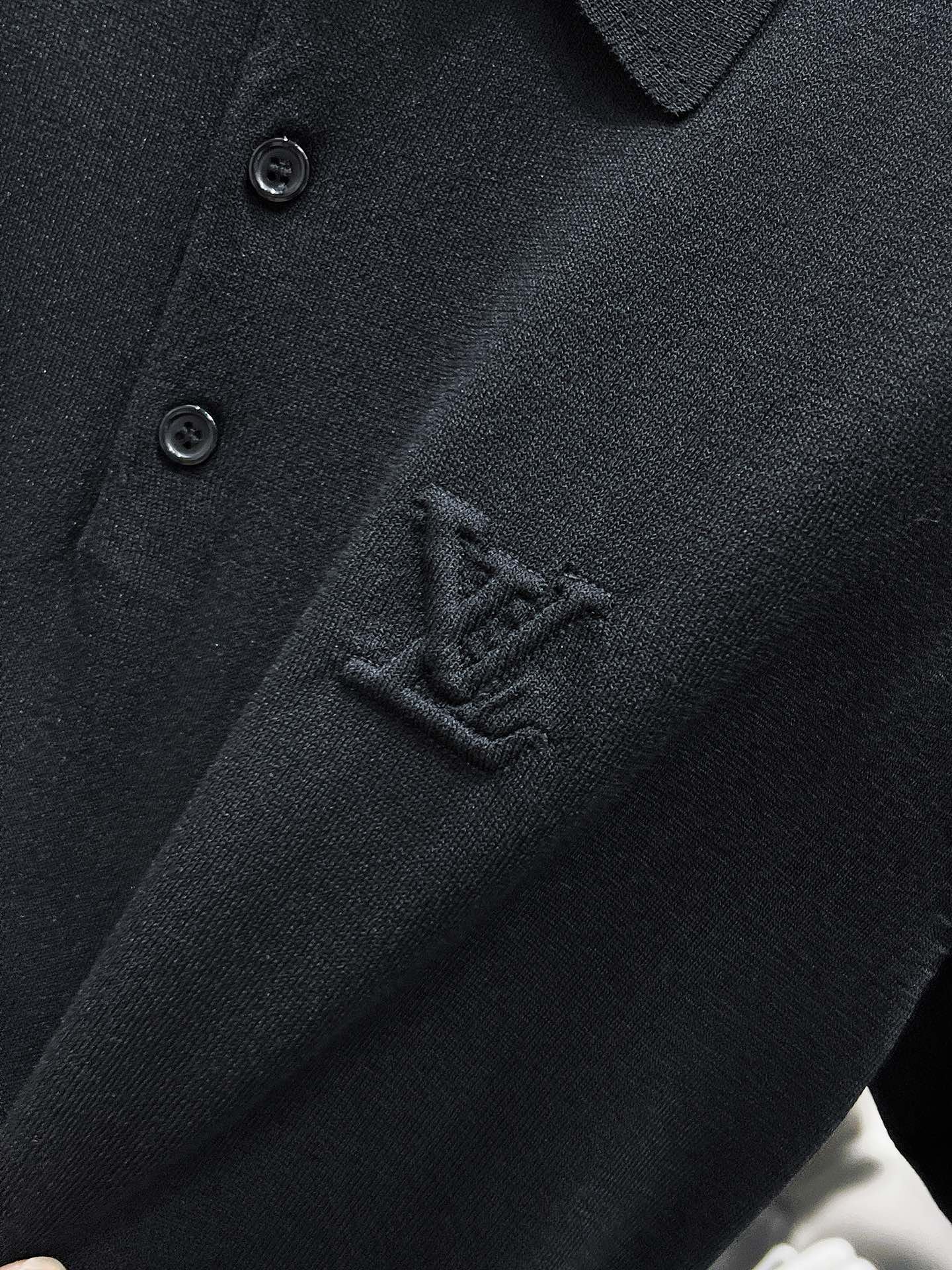 Louis Vuitton Cashmere And Cotton Blend Short-Sleeved Polo 112401 - Image 5