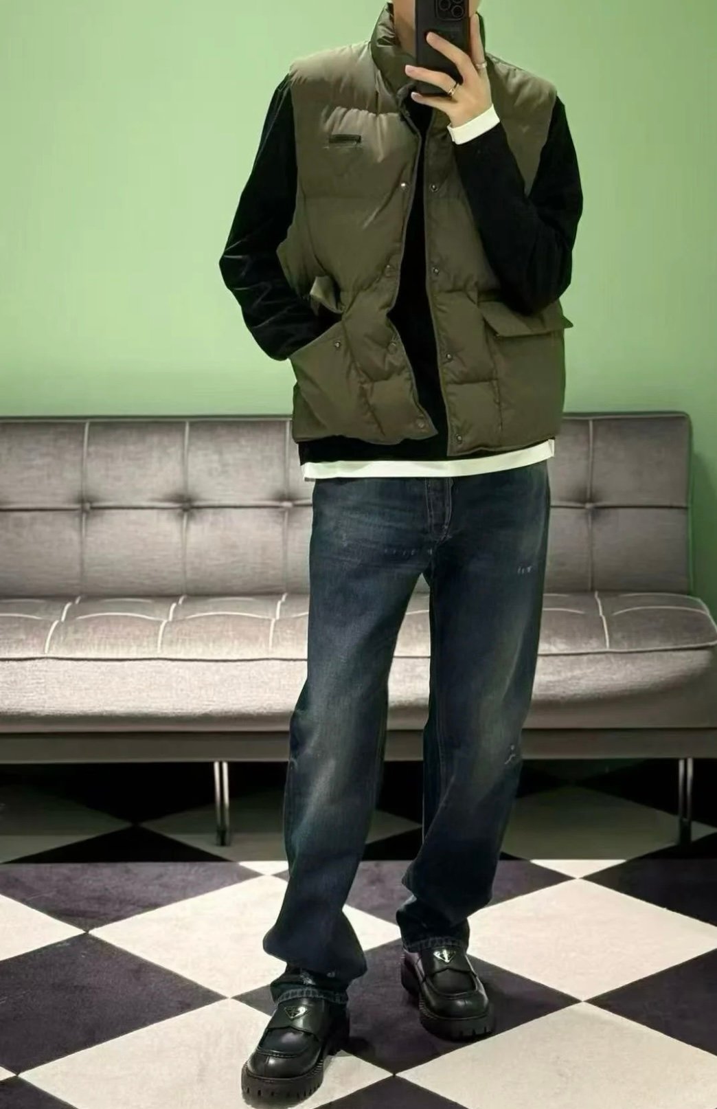 Prada Re-Nylon Down Vest 112403 - Image 13