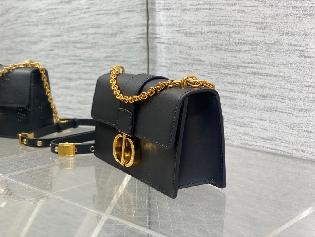 Dior 30 Montaigne East-West Bag L112410 - Image 4
