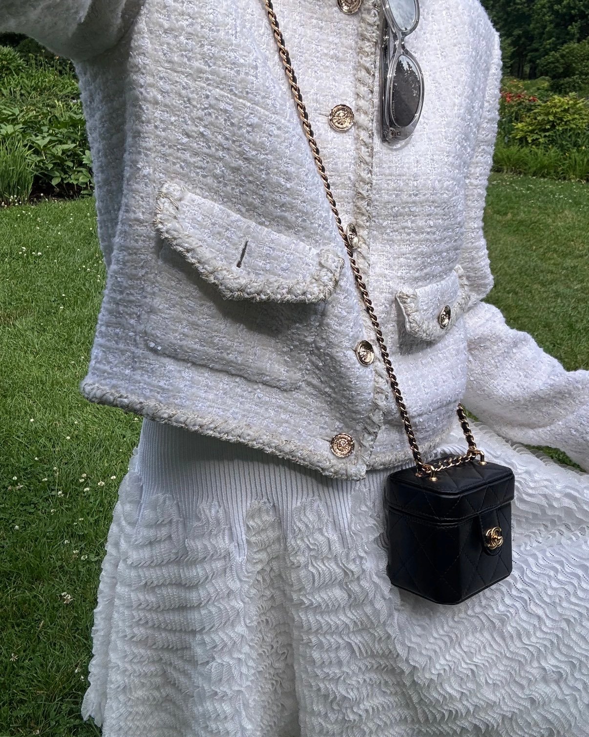 Chanel tweed short coat D112503 - Image 9