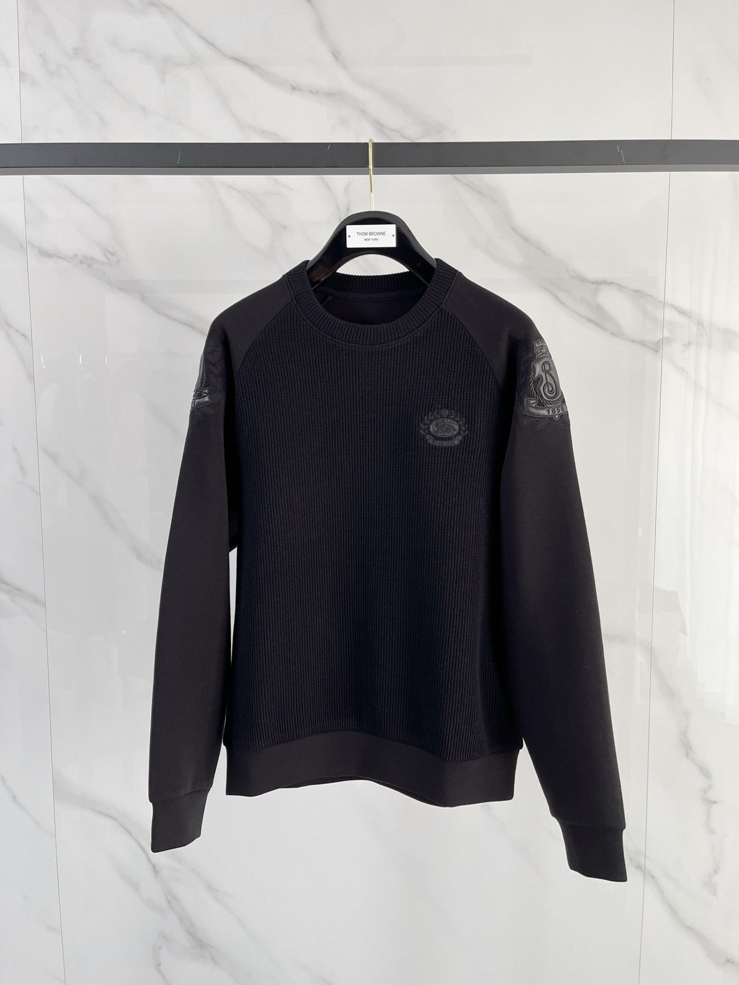 Burberry pullover knit sweater 112601 - Image 2