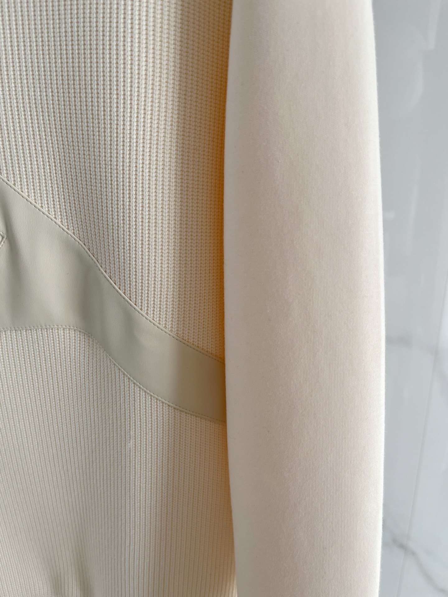 Prada pullover knit sweater 112603 - Image 4