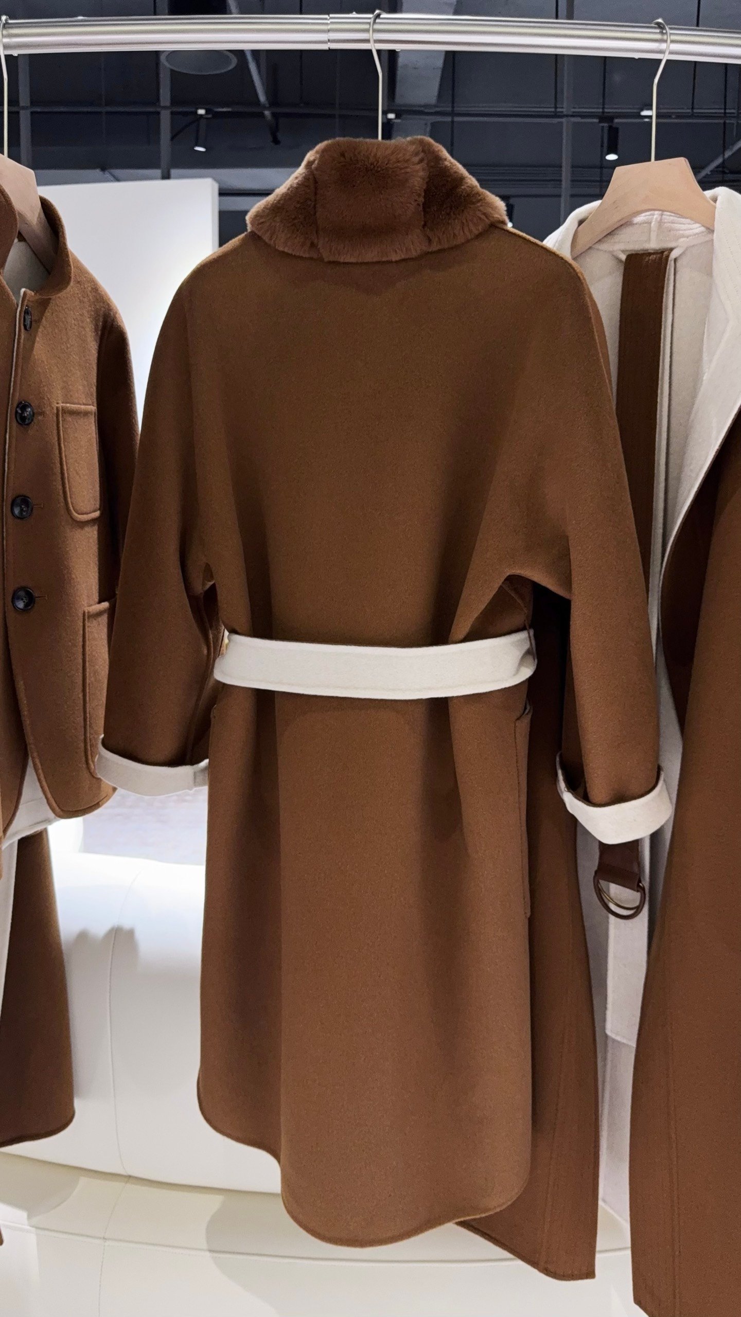 Loro Piana cashmere and wool overcoat D112902 - Image 3