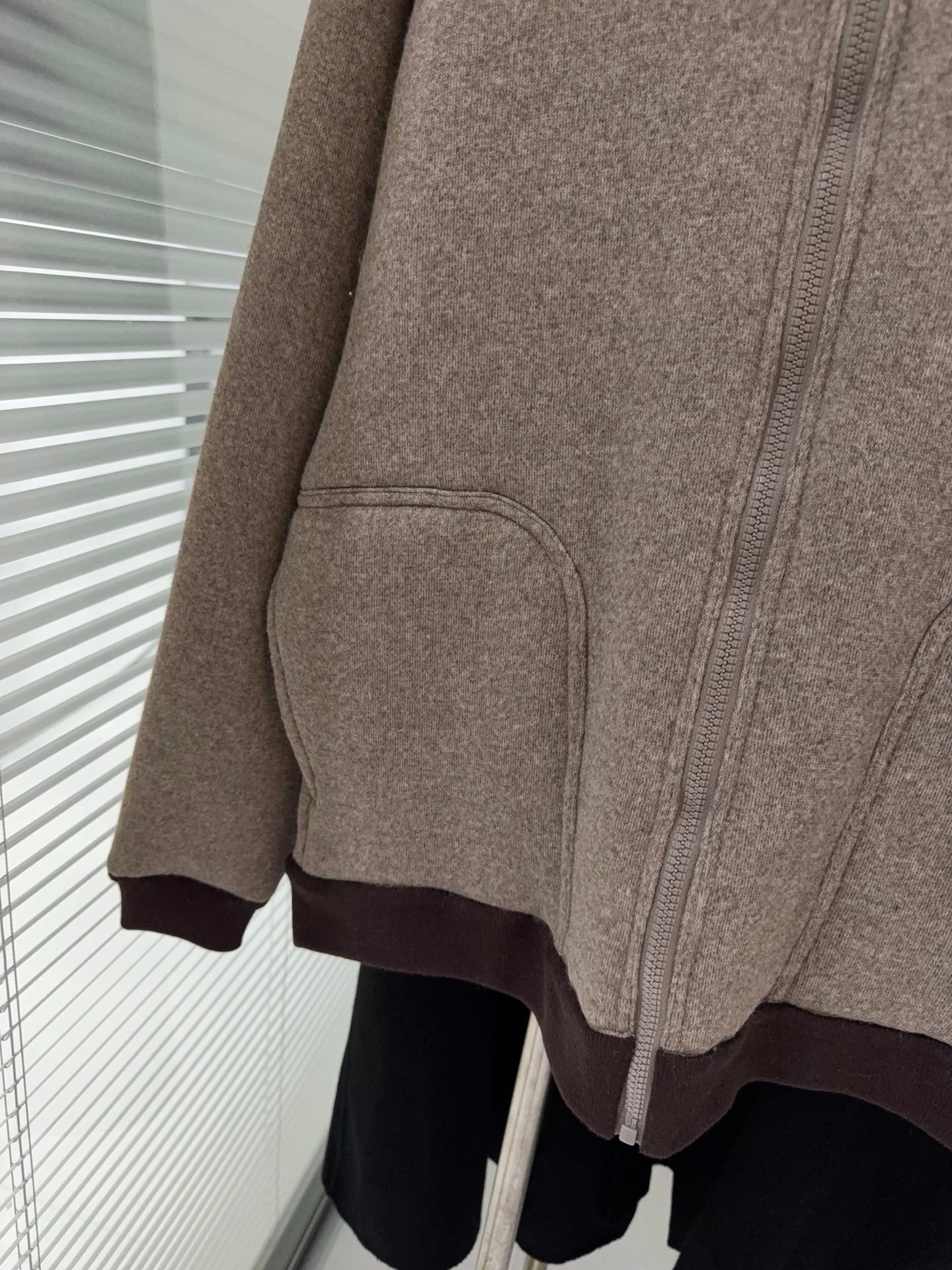 Miu Miu Fleece Bomber Jacket D112905 - Image 4