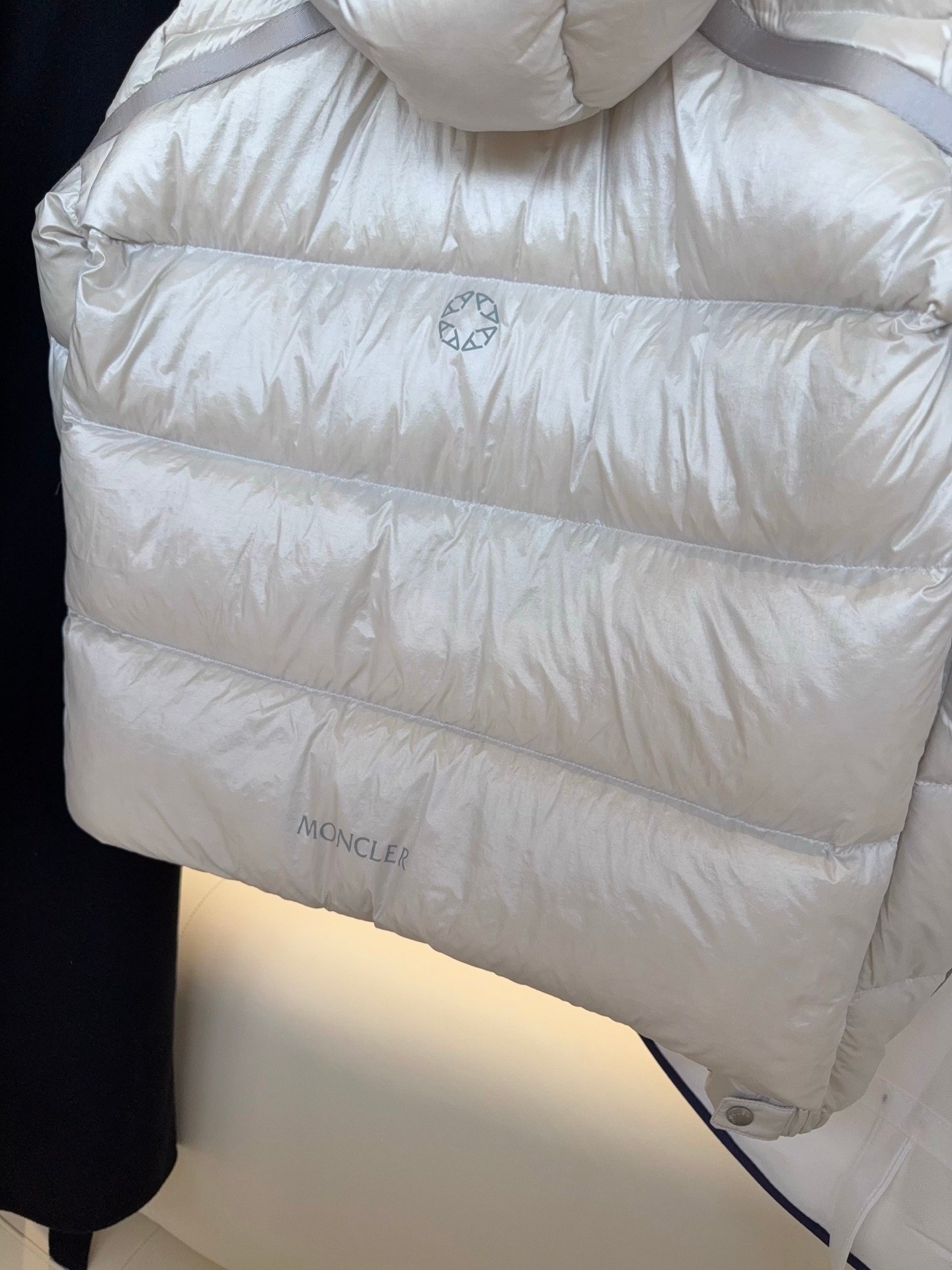 Moncler Alyx Hooded Forest Jacketv D120101 - Image 6