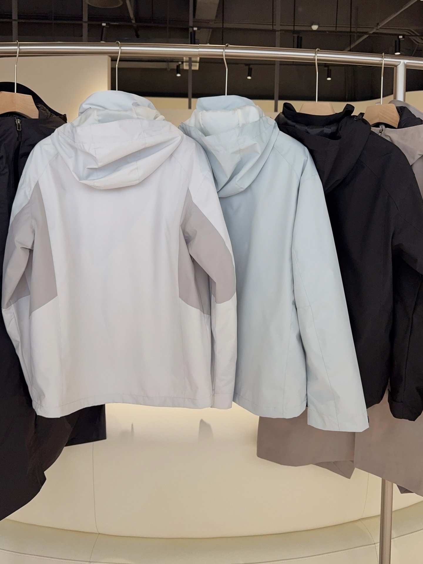 Arc'teryx Sentinel Jacket D120102 - Image 3