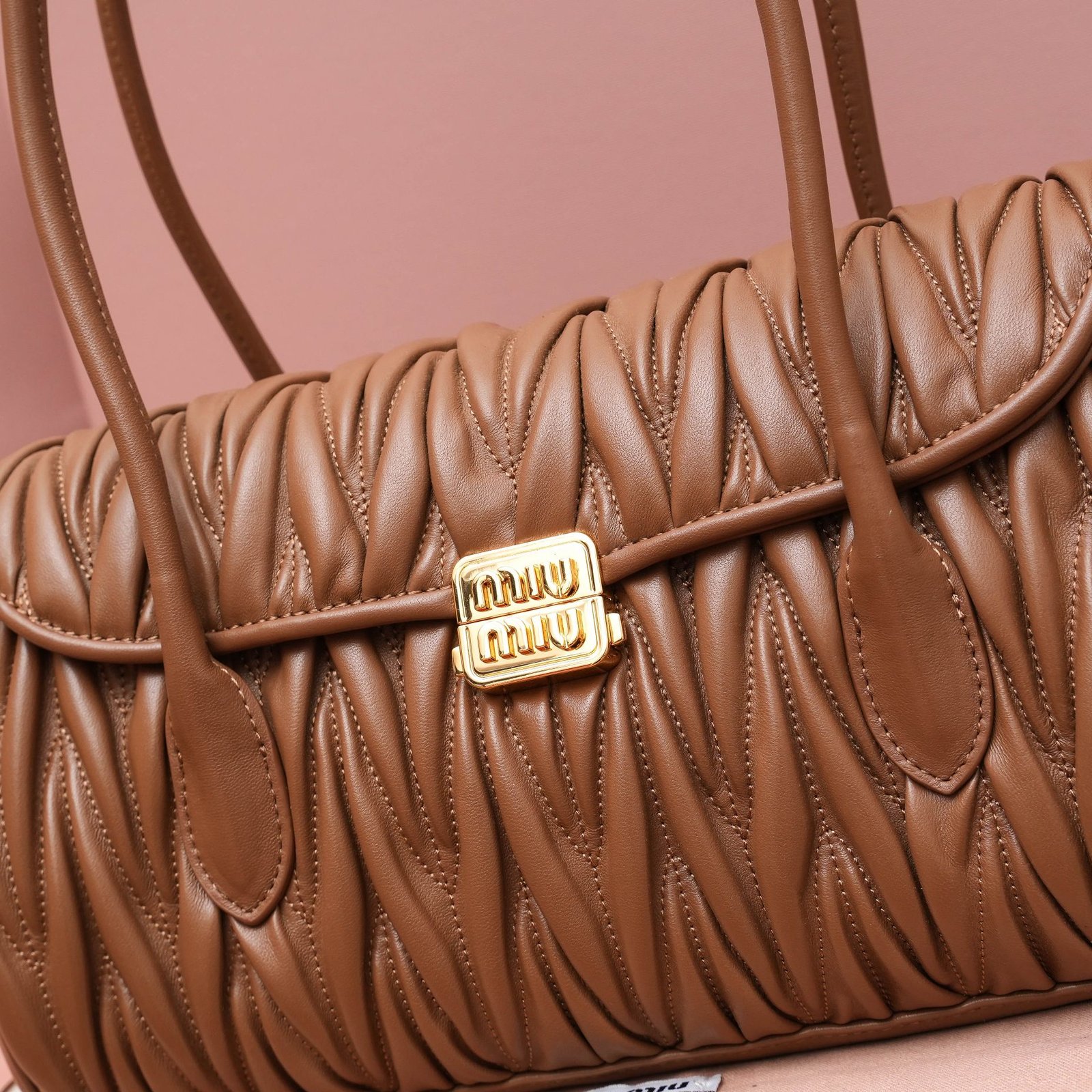 Miu Miu Matelassé Nappa Leather Shoulder Bag L120308 - Image 6