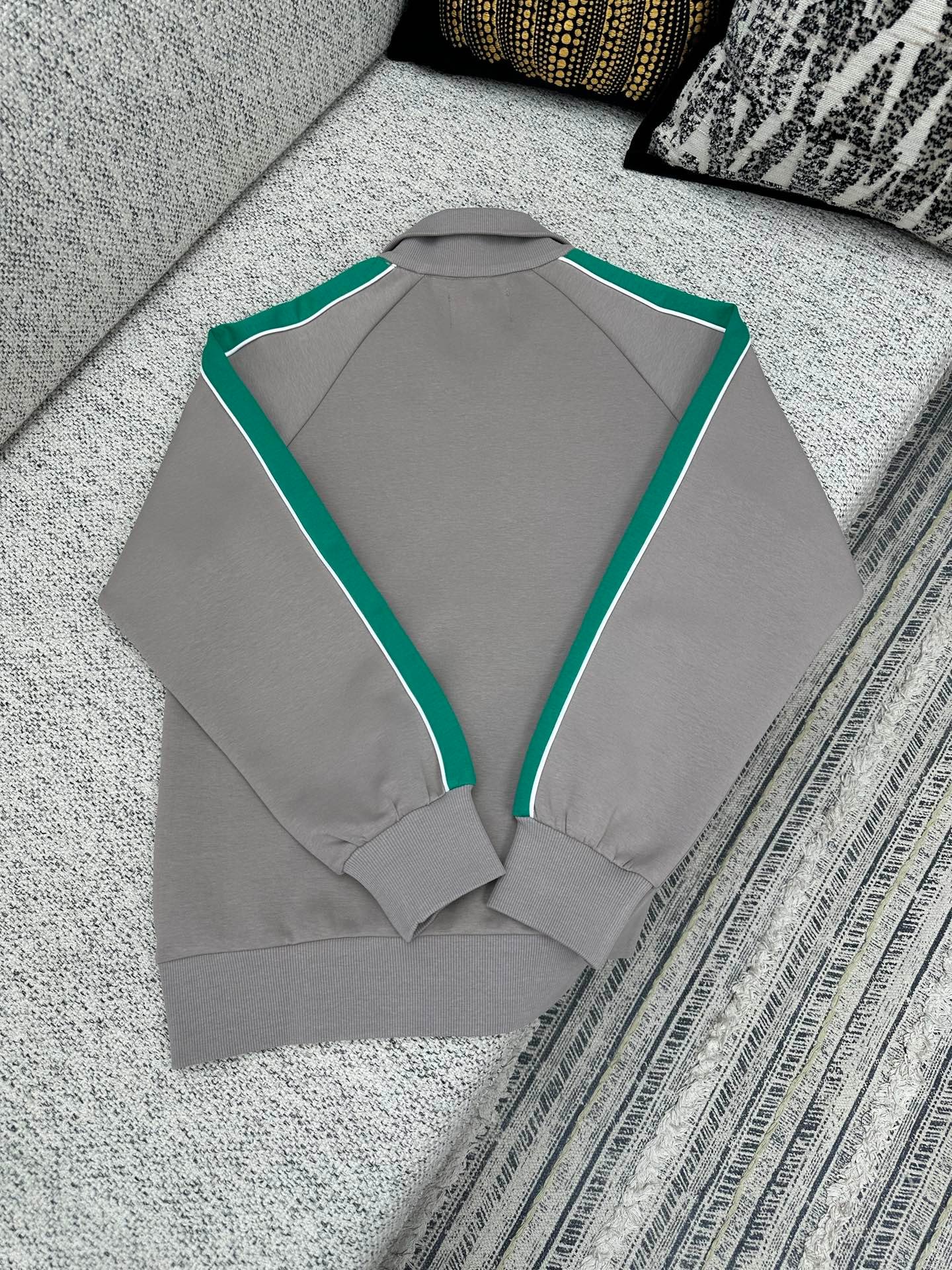 Miumiu multi-color technology yarn zipper sports shirt hoodie D120401 - Image 3