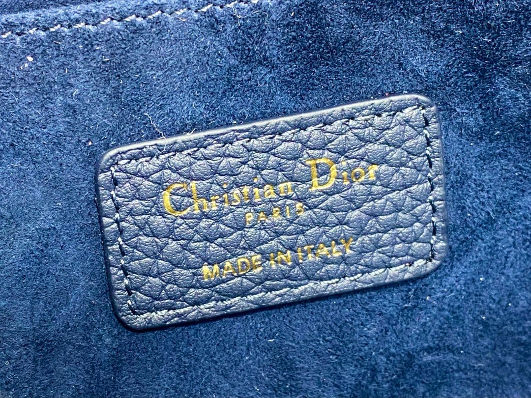 DIOR Flip Top Shoulder Bag L121202 - Image 8