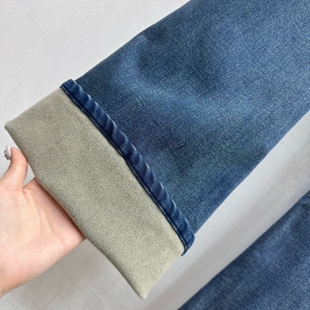 Valentino Blue Denim Bootcut Jeans D121206 - Image 8