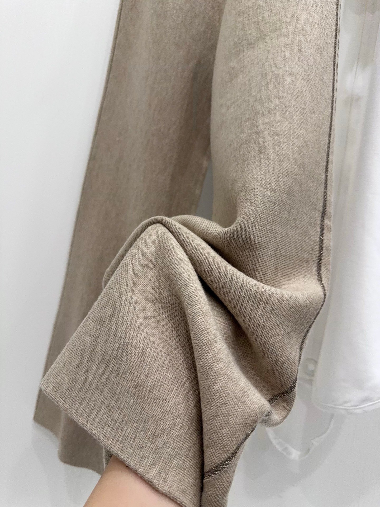 100% cashmere Dior set D121503 - Image 5