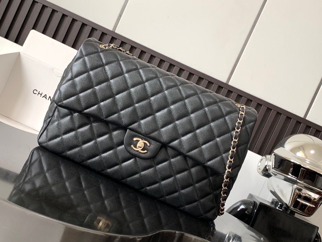 CHANEL Extra Large Airport Bag L121502 - Image 3