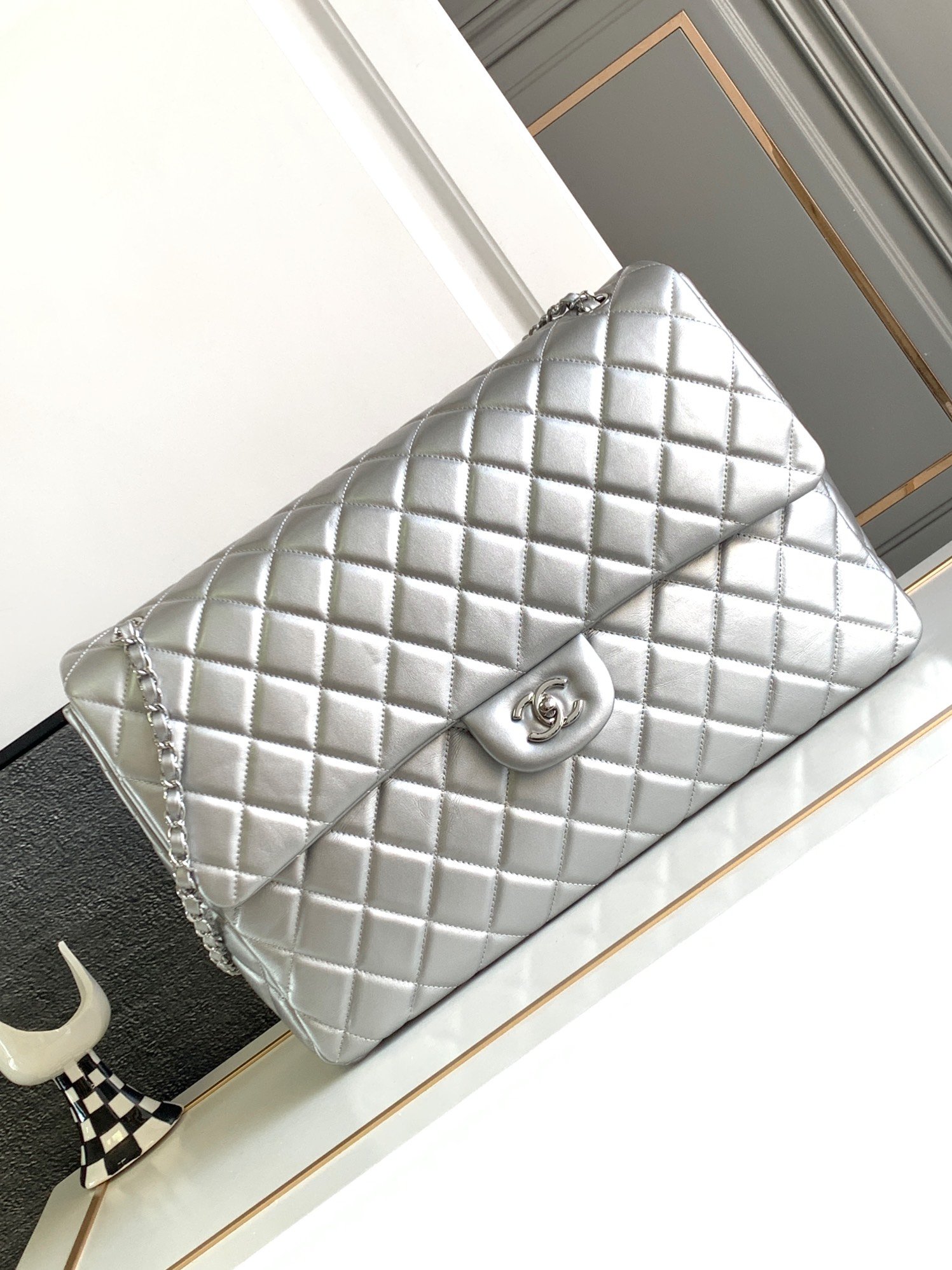 CHANEL Extra Large Airport Bag L121502 - Image 2