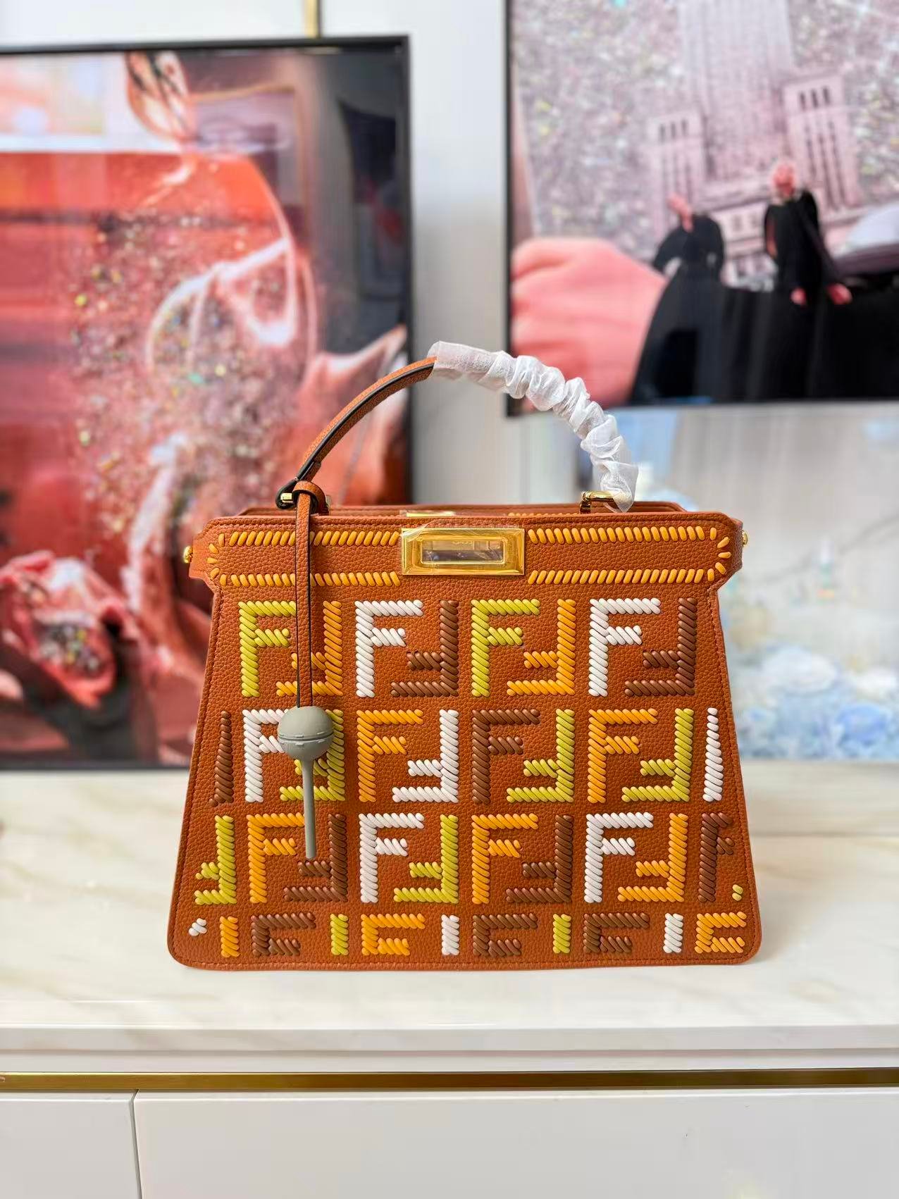 Fendi Peekaboo ISeeU Small Cuoio Romano leather L121707 - Image 11