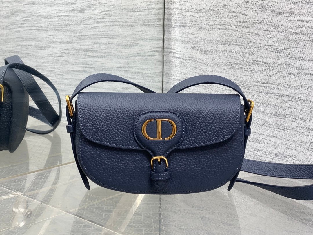 Dior Medium Dior Bobby Bag L121807 - Image 2