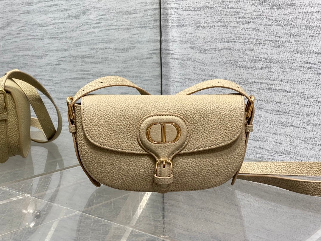 Dior Medium Dior Bobby Bag L121807 - Image 11