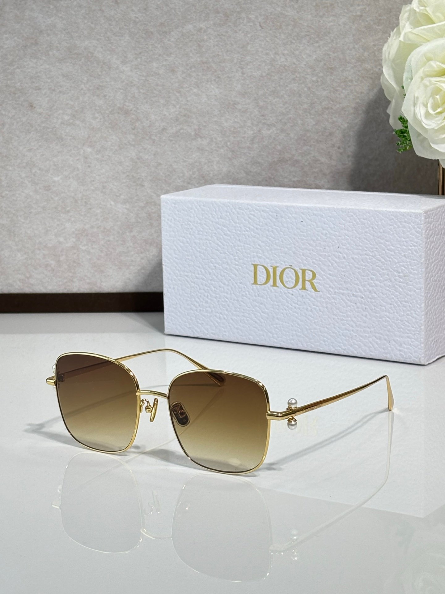 DIOR sunglasses L121904 - Image 8