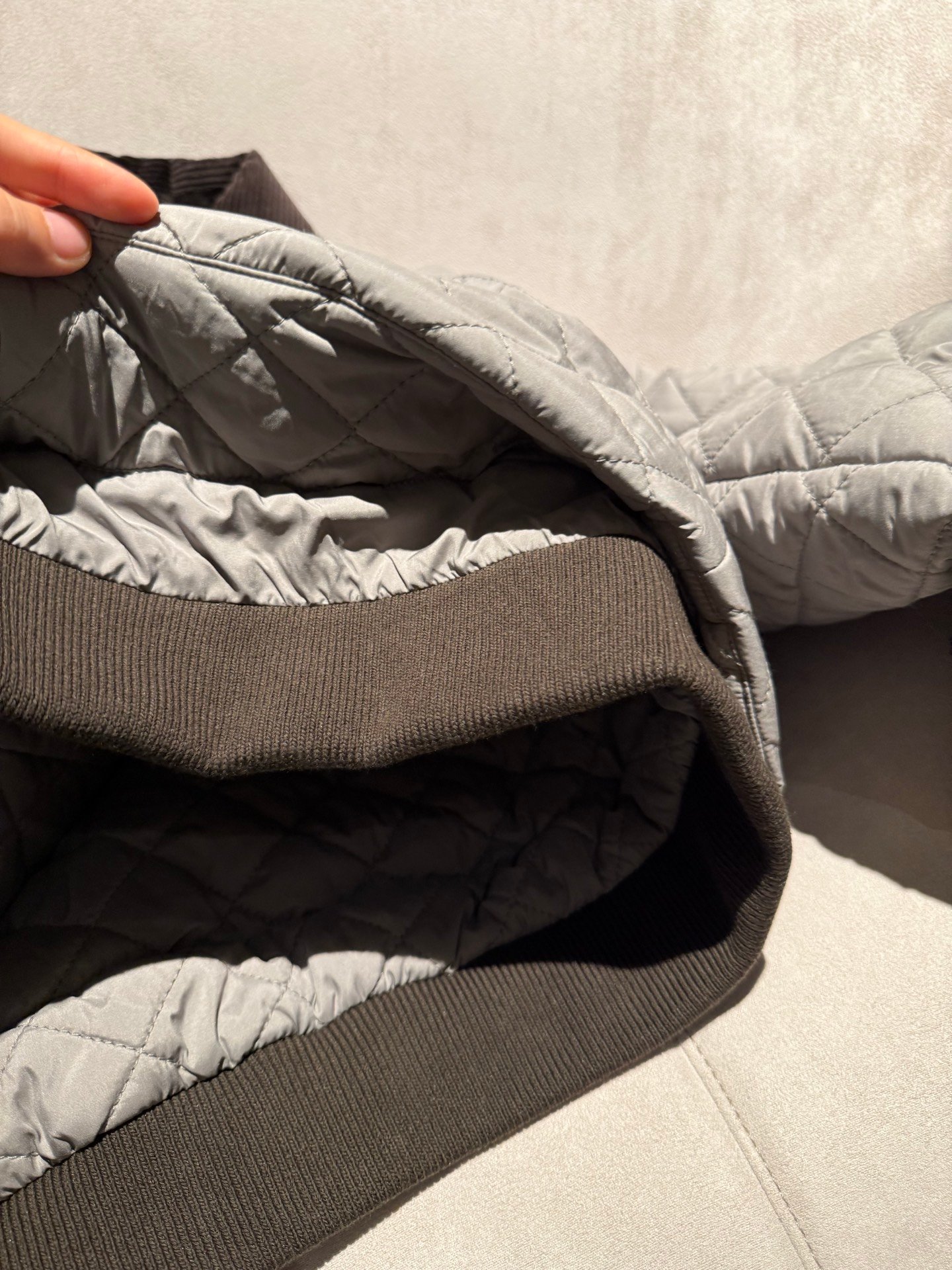 Loewe Corduroy-Collar Quilted Barn Jacket D121908 - Image 8