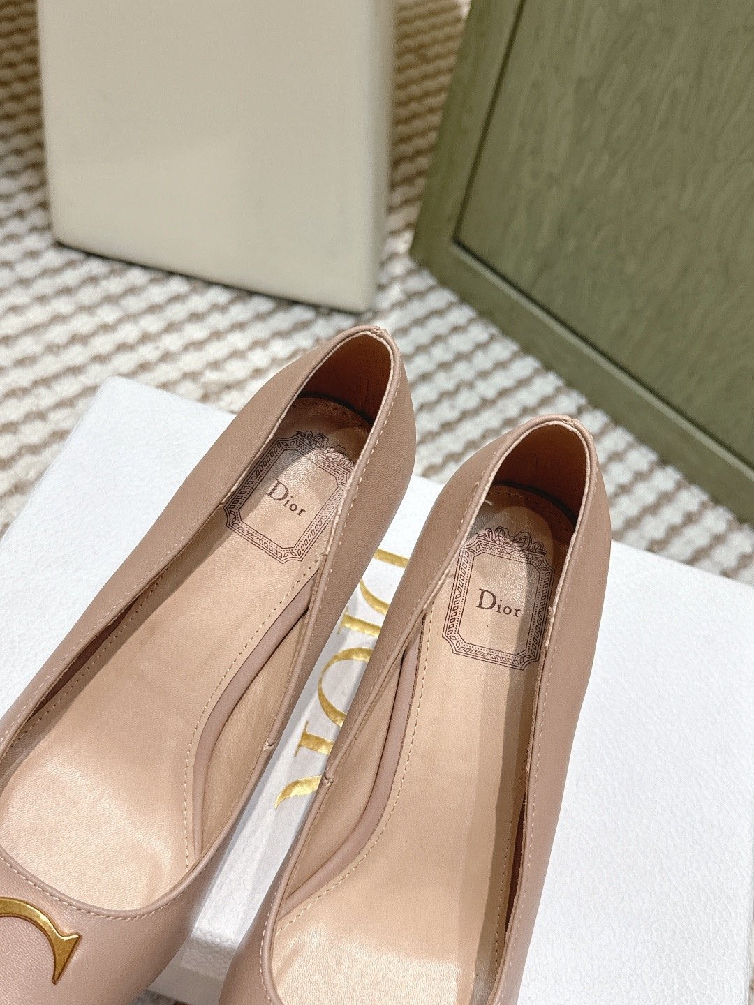 Dior Pump Supple Calfskin L122205 - Image 9