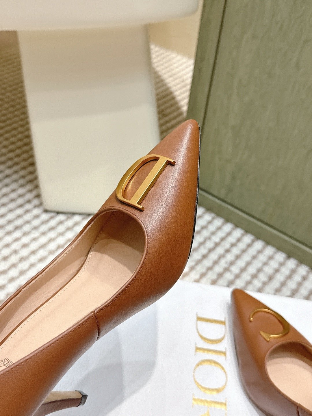 Dior Pump Supple Calfskin L122205 - Image 13