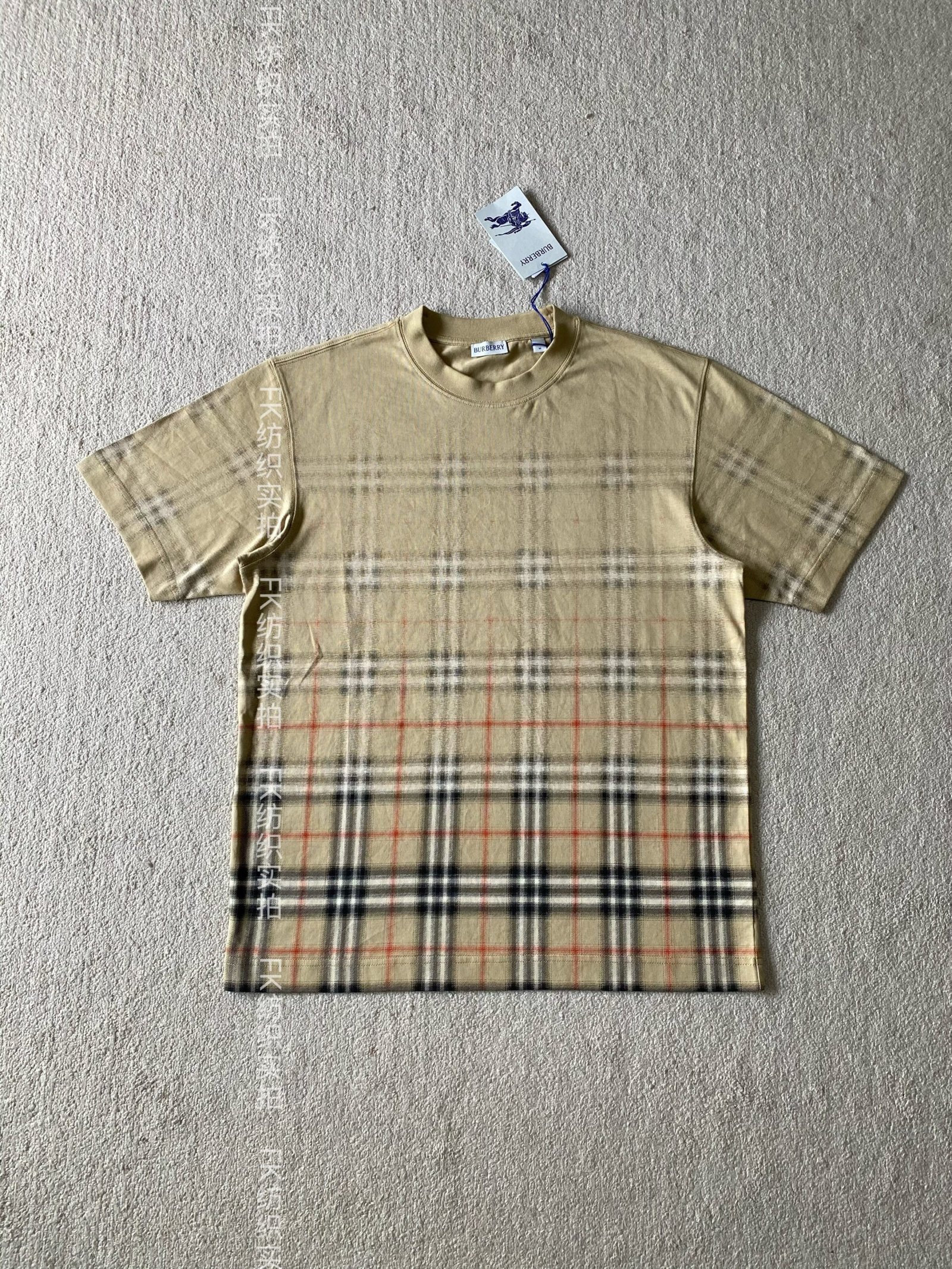 Burberry gradient checkered crew-neck short-sleeved shirt 122904