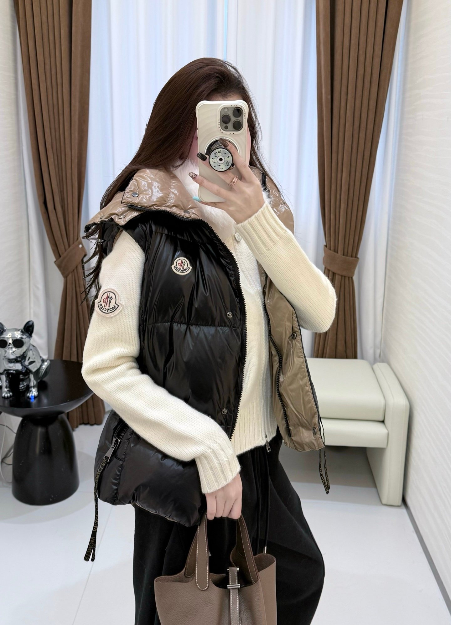 Moncler Luzule down vest D122907 - Image 10