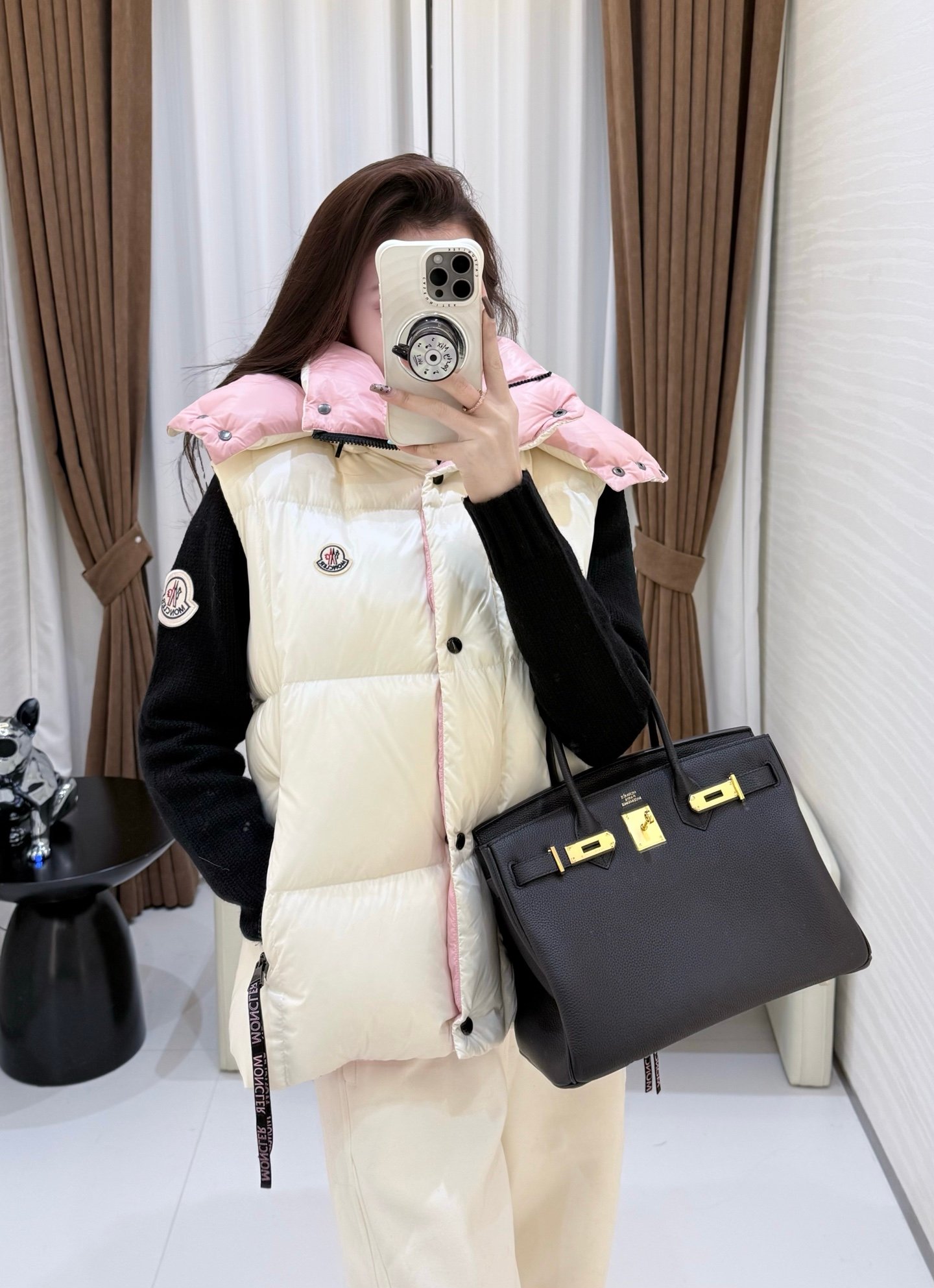 Moncler Luzule down vest D122907 - Image 9