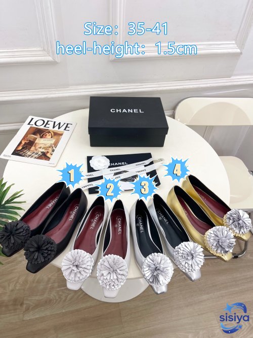 Chanel silver leather peony ballet flats L122905