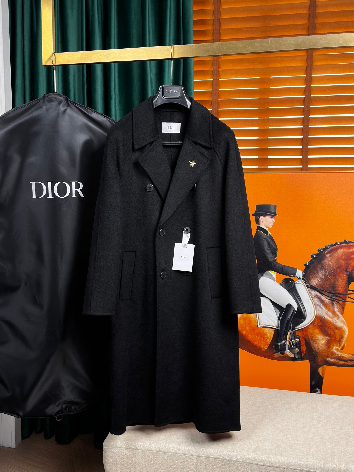 Dior Men's Long-Sleeved Pure Wool Coat 122905 - Image 2