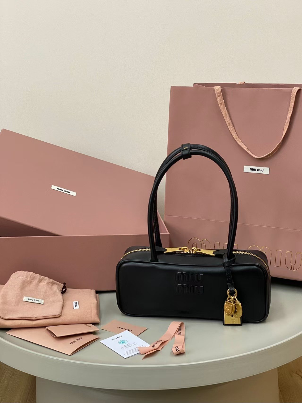 Miu Miu Black Beau Leather Bag L121601