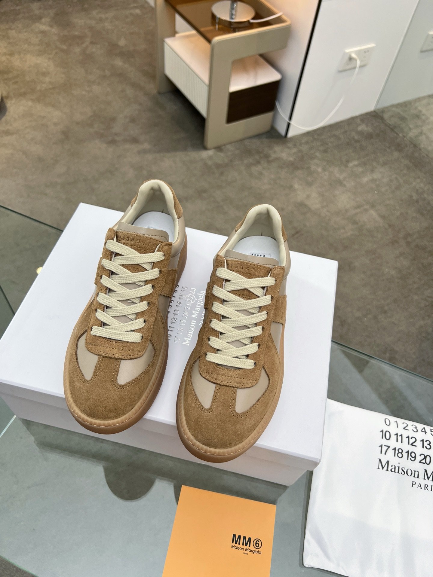 Maison Margiela Training Casual Shoes B6010201 - Image 2