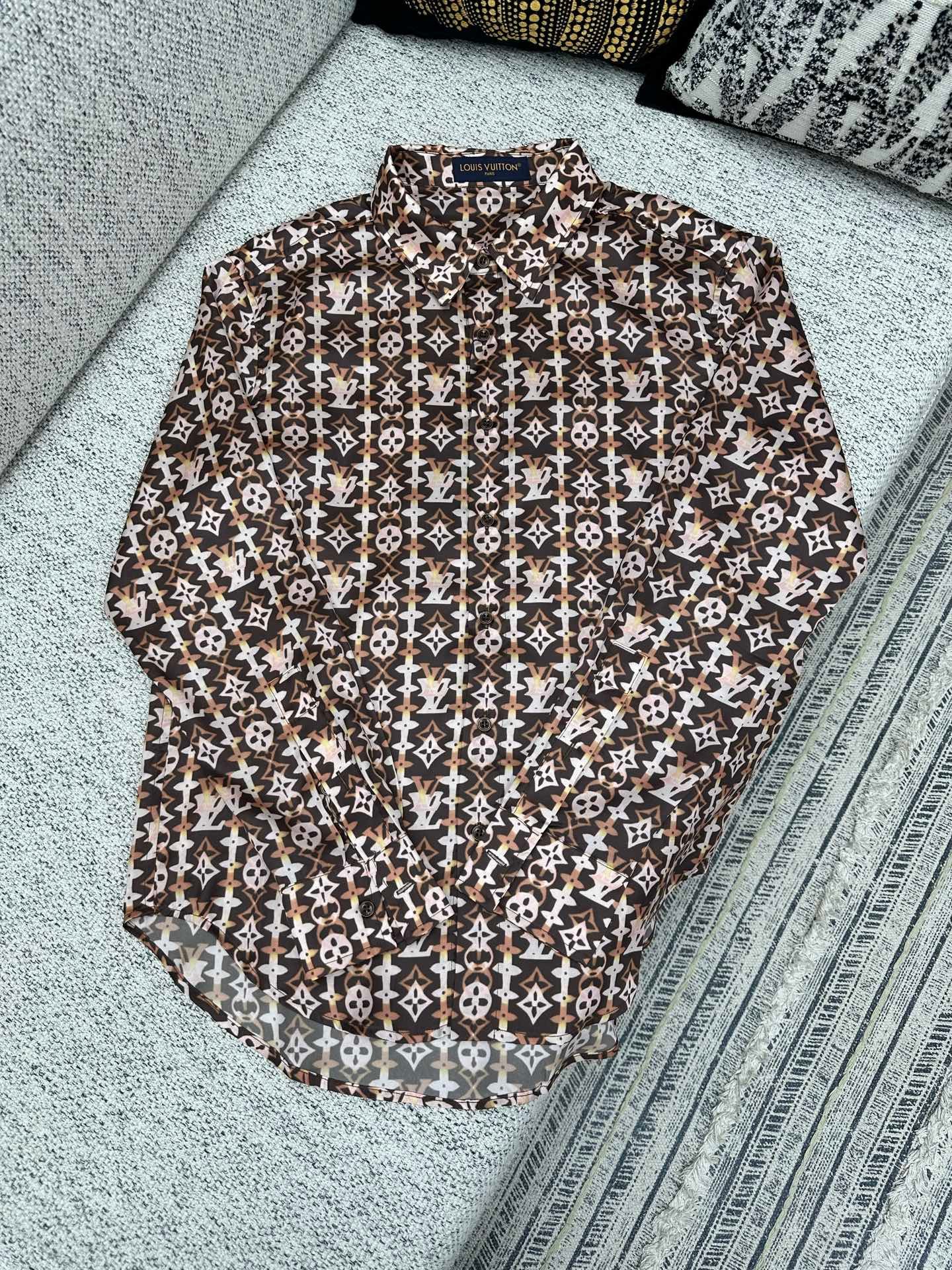 LV Printed Long-Sleeved Shirt M6010505