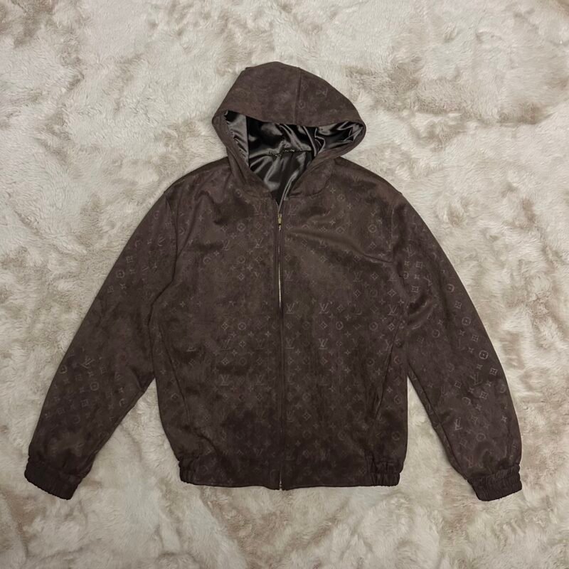 Louis Vuitton 2022 LV Monogram Windbreaker M6010606