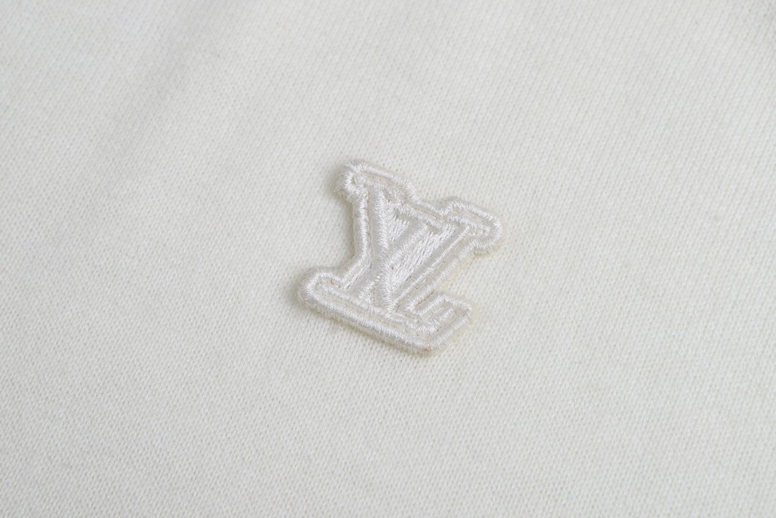 Louis Vuitton letter pattern arm decoration floral knitted sweater M6010608 - Image 6